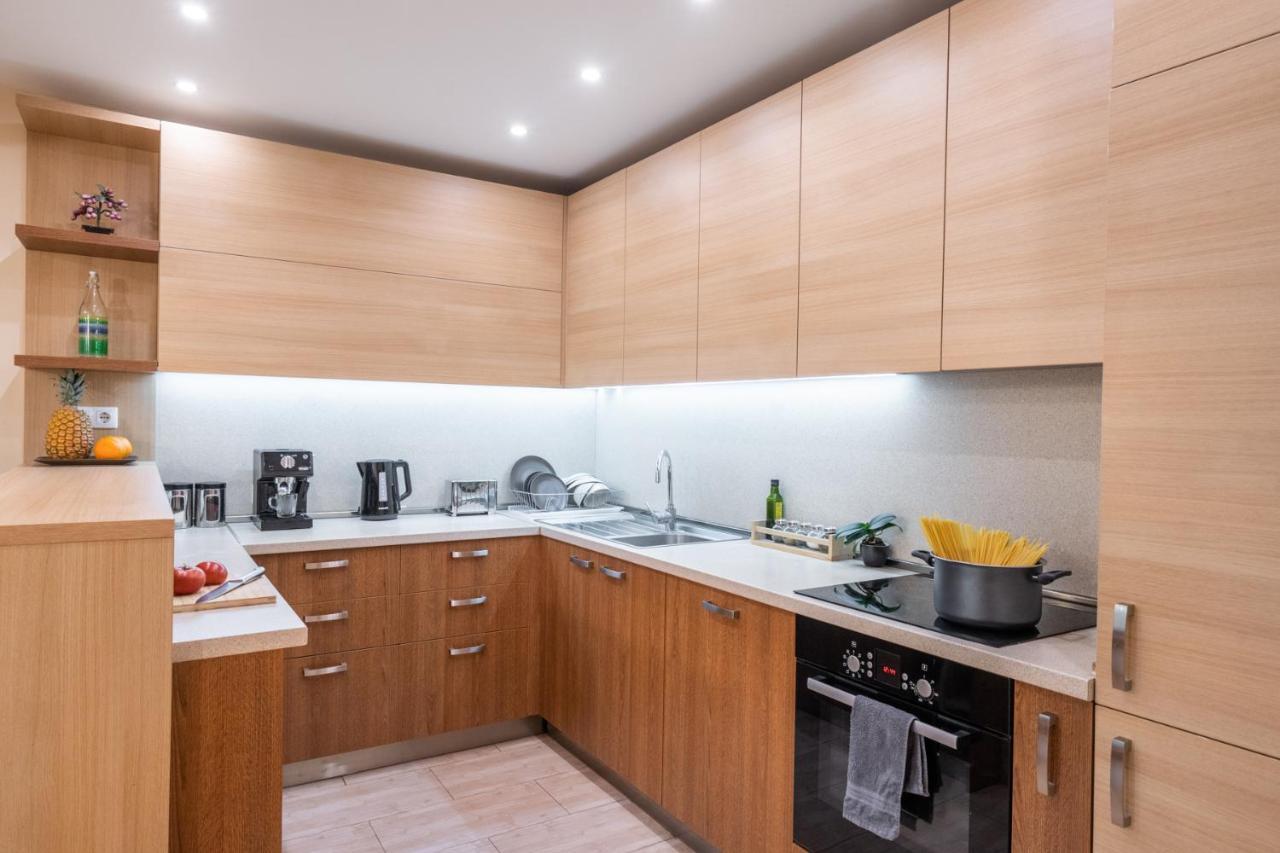 Sofia Day And Night Apartment Exterior photo